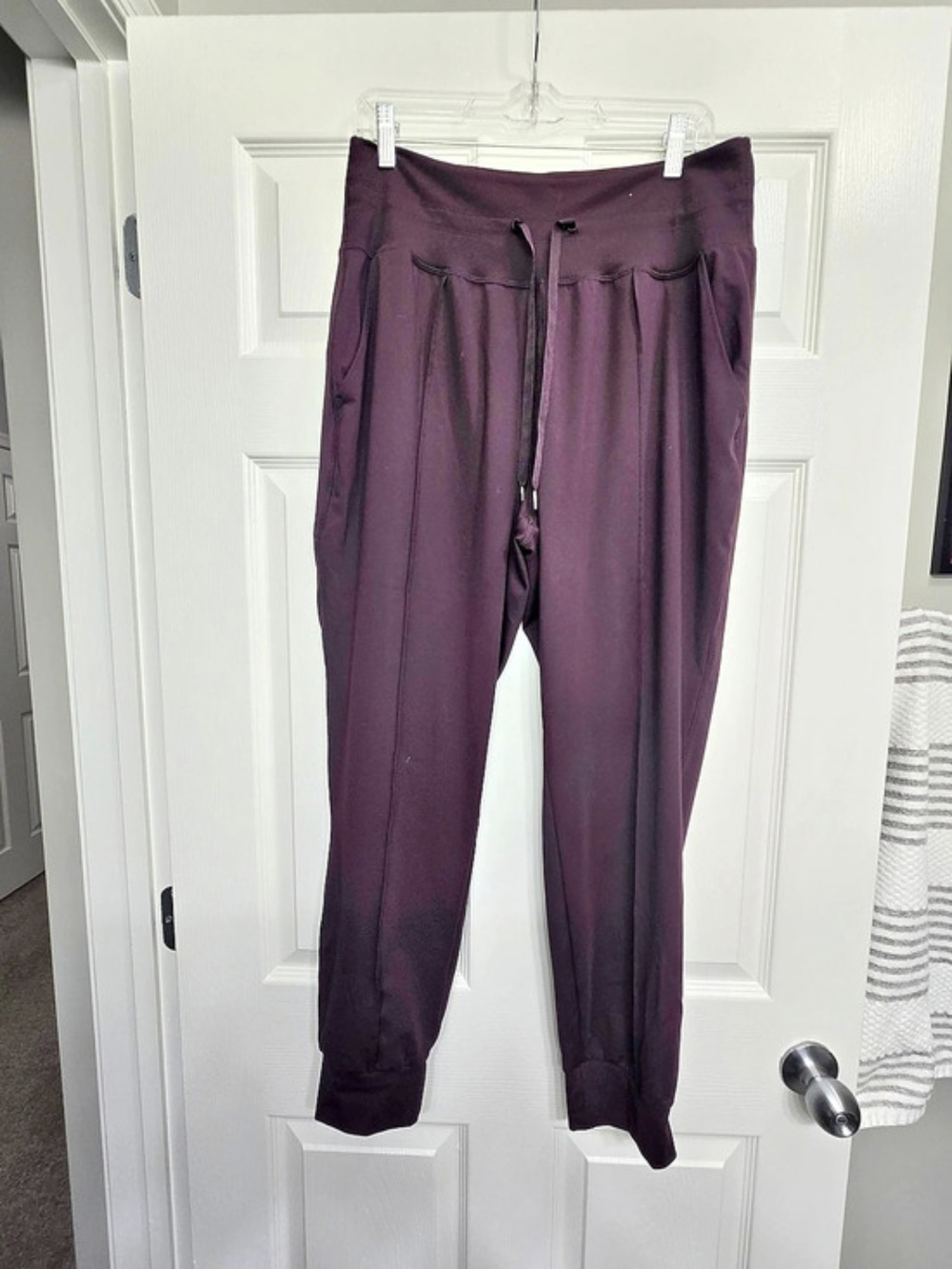 Old Navy High-Waisted PowerSoft Jogger Pants Purple Large